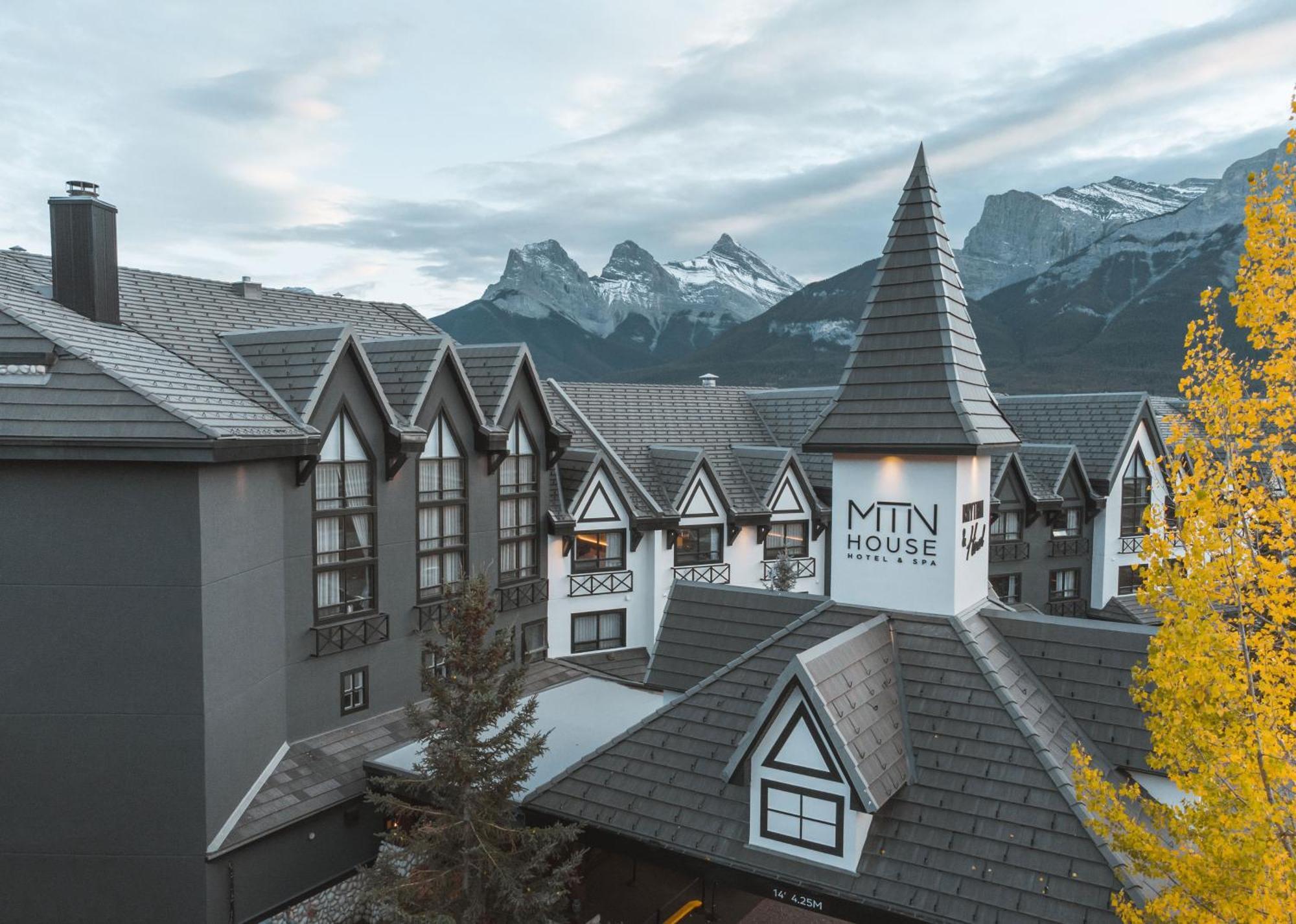 Mtn House By Basecamp Hotel Canmore Eksteriør billede