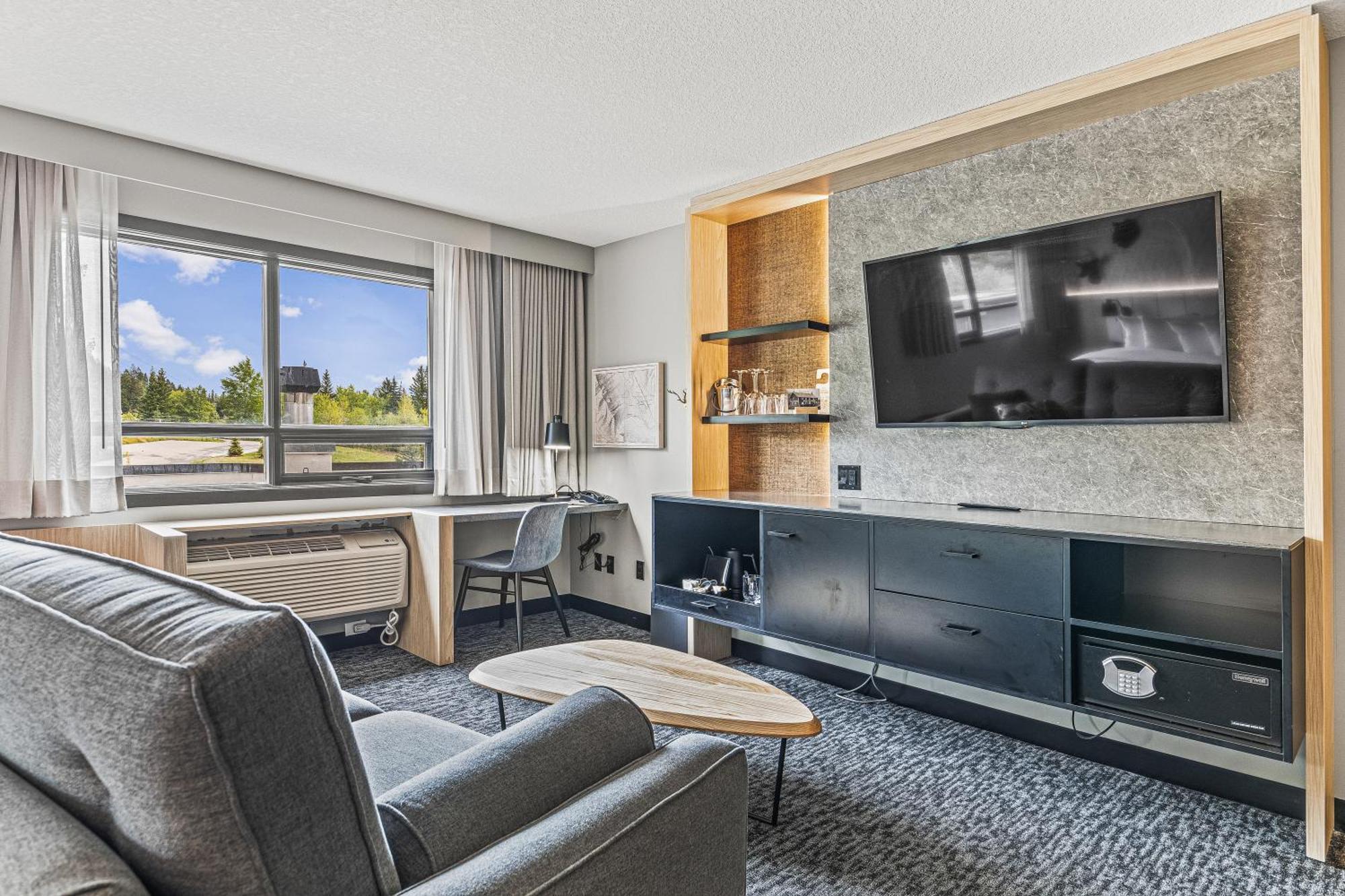Mtn House By Basecamp Hotel Canmore Eksteriør billede